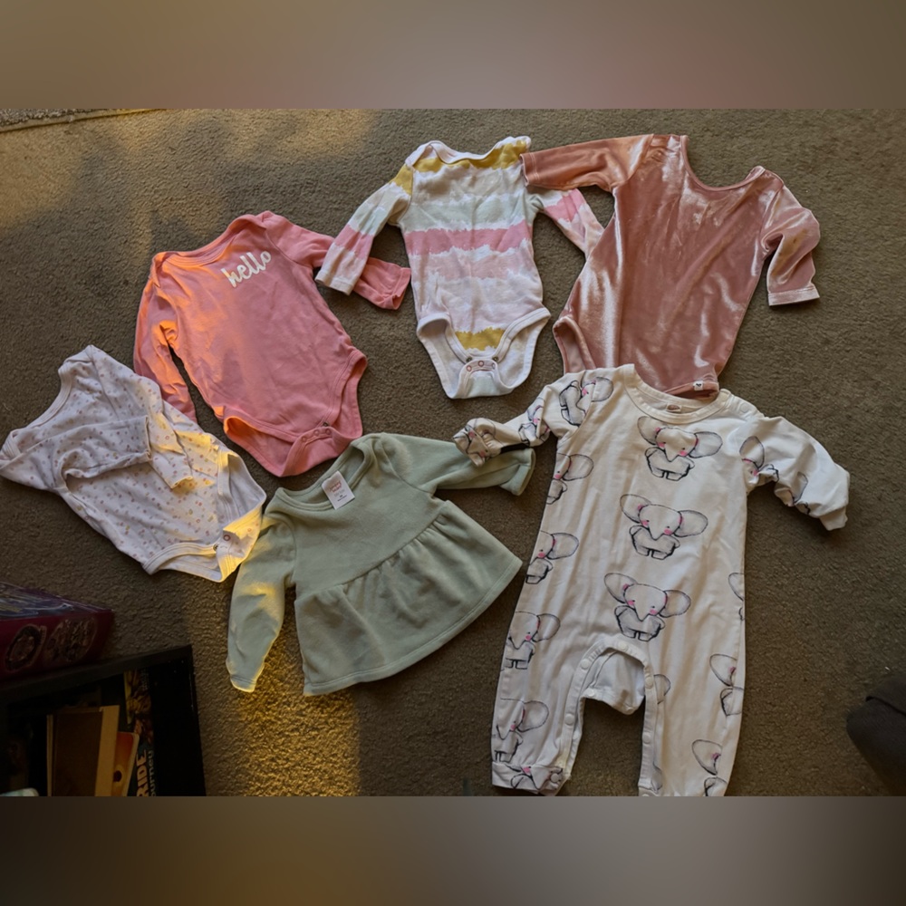 Huge Baby girls 6-9 lot - Picture 8 of 8